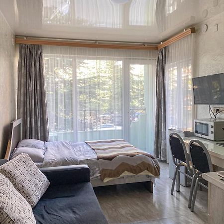 Apartment Studio Maksim Батумі Екстер'єр фото